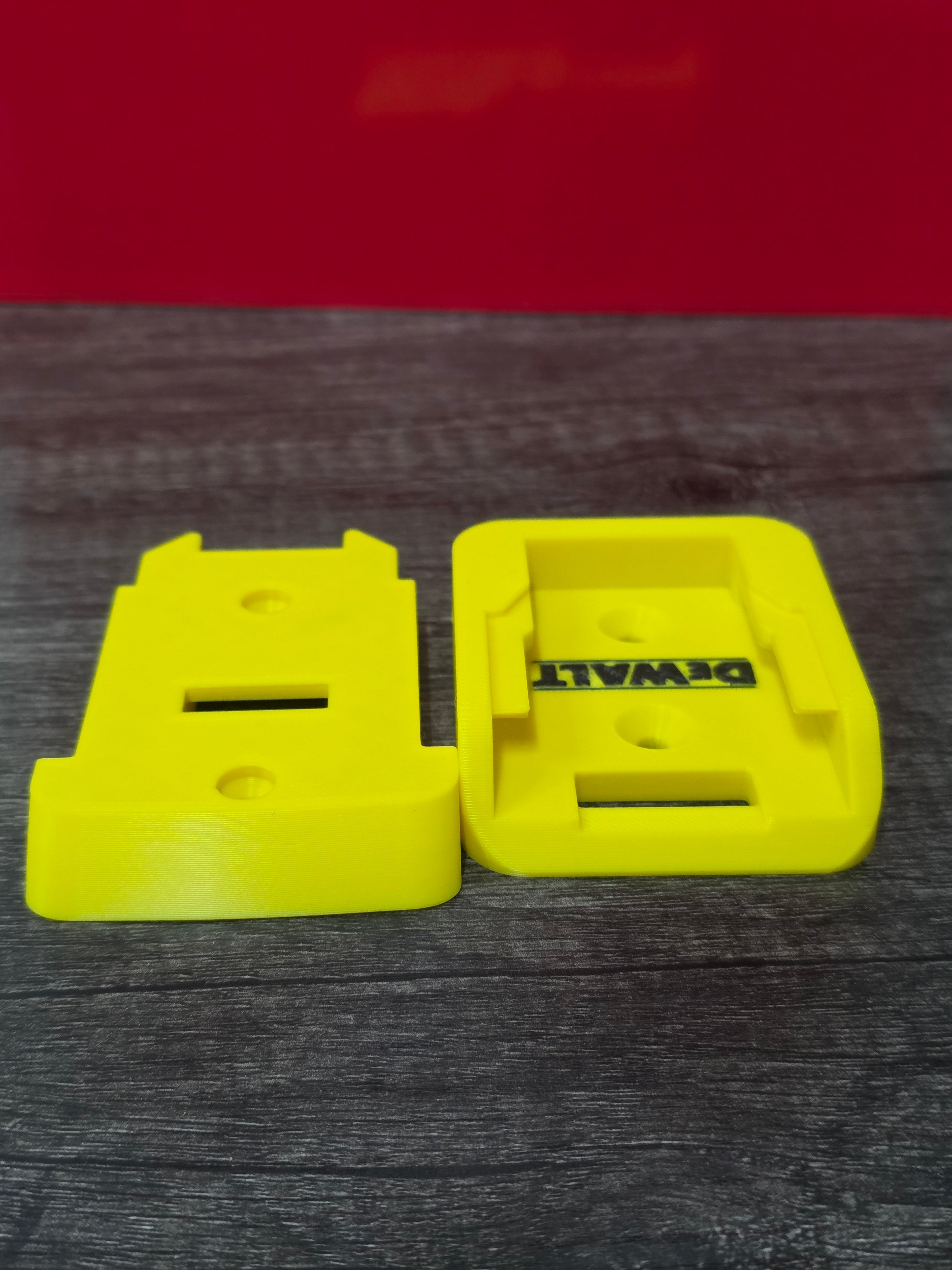 Dewalt 20v Battery and Tool holder